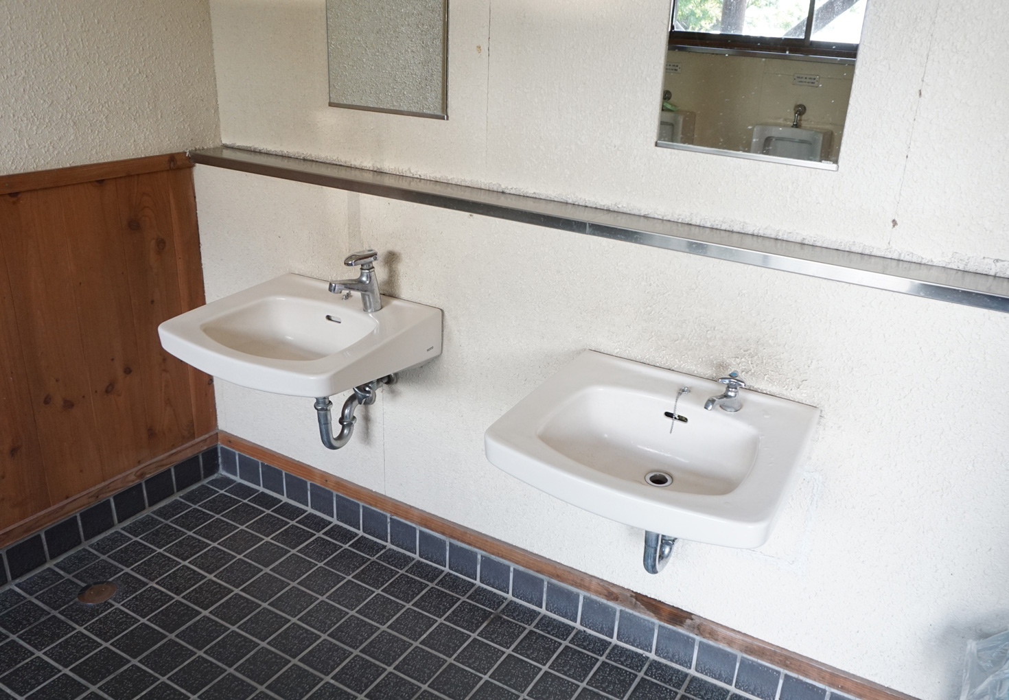 支笏湖モーラップキャンプ場-トイレ-手洗い