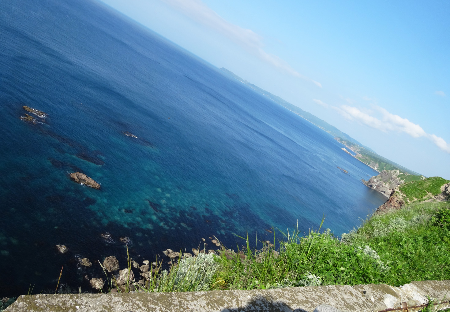 神威岬展望台 積丹ブルーの海