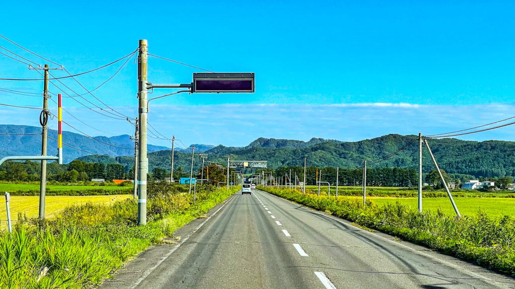 北海道のオービスの電光掲示板(2021年度釧路市阿寒付近)
